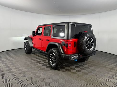 Used 2025 Jeep Wrangler Unlimited Rubicon 4xe w/ Safety Group AWD/4WD image 9