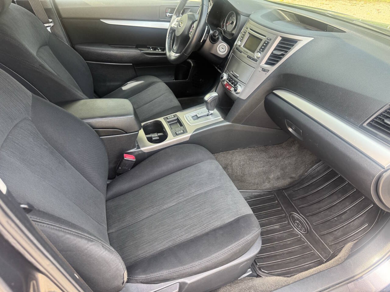 Used 2013 Subaru Legacy 2.5i Premium AWD/4WD image 18