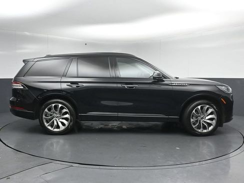 Certified 2025 Lincoln Aviator AWD w/ Jet Appearance Package image 8