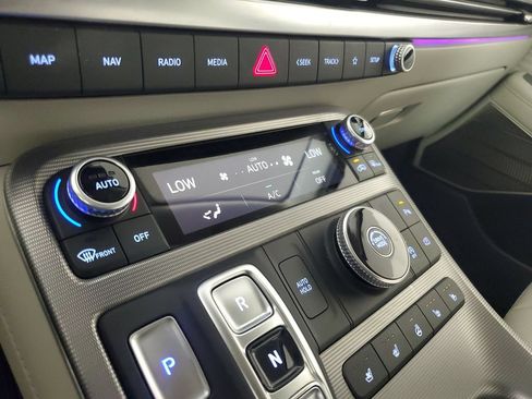 Used 2024 Hyundai Palisade Calligraphy FWD image 30