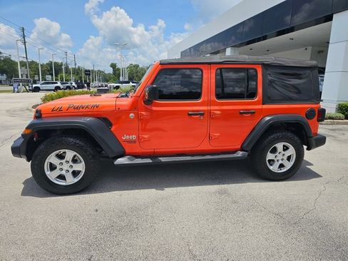 Used 2018 Jeep Wrangler Unlimited Sport S AWD/4WD image 6
