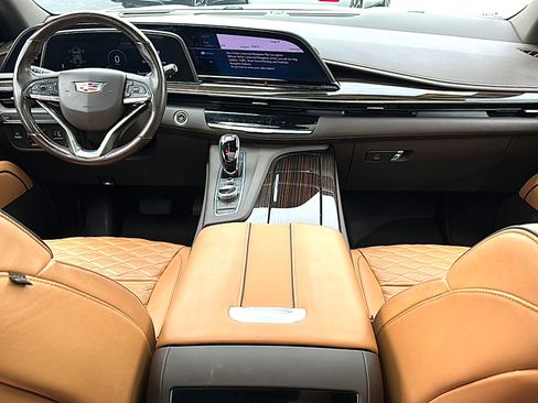 Used 2021 Cadillac Escalade Sport RWD image 22