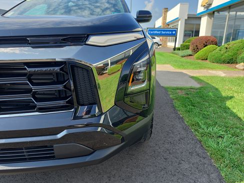 Used 2026 Chevrolet Equinox ACTIV w/ LPO, Floor Liner Package AWD/4WD image 10