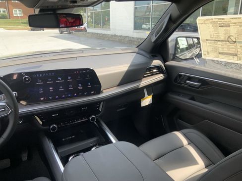 New 2025 Chevrolet Tahoe LT w/ Comfort Package image 17