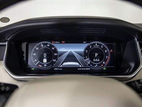 Used 2021 Land Rover Range Rover AWD/4WD image 23