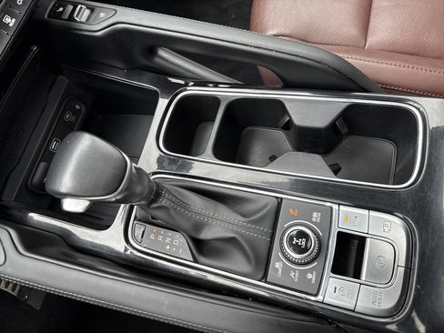 Certified 2023 Kia Telluride SX AWD/4WD image 24