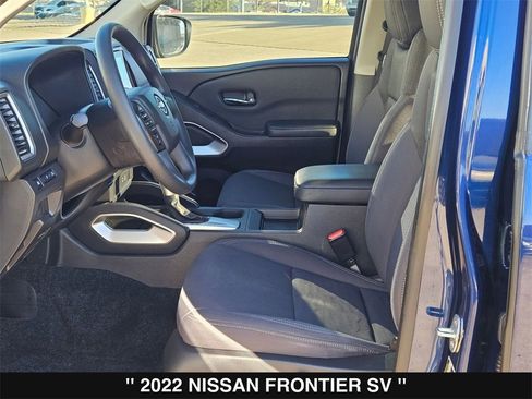 Used 2022 Nissan Frontier SV w/ Graphics Package image 11
