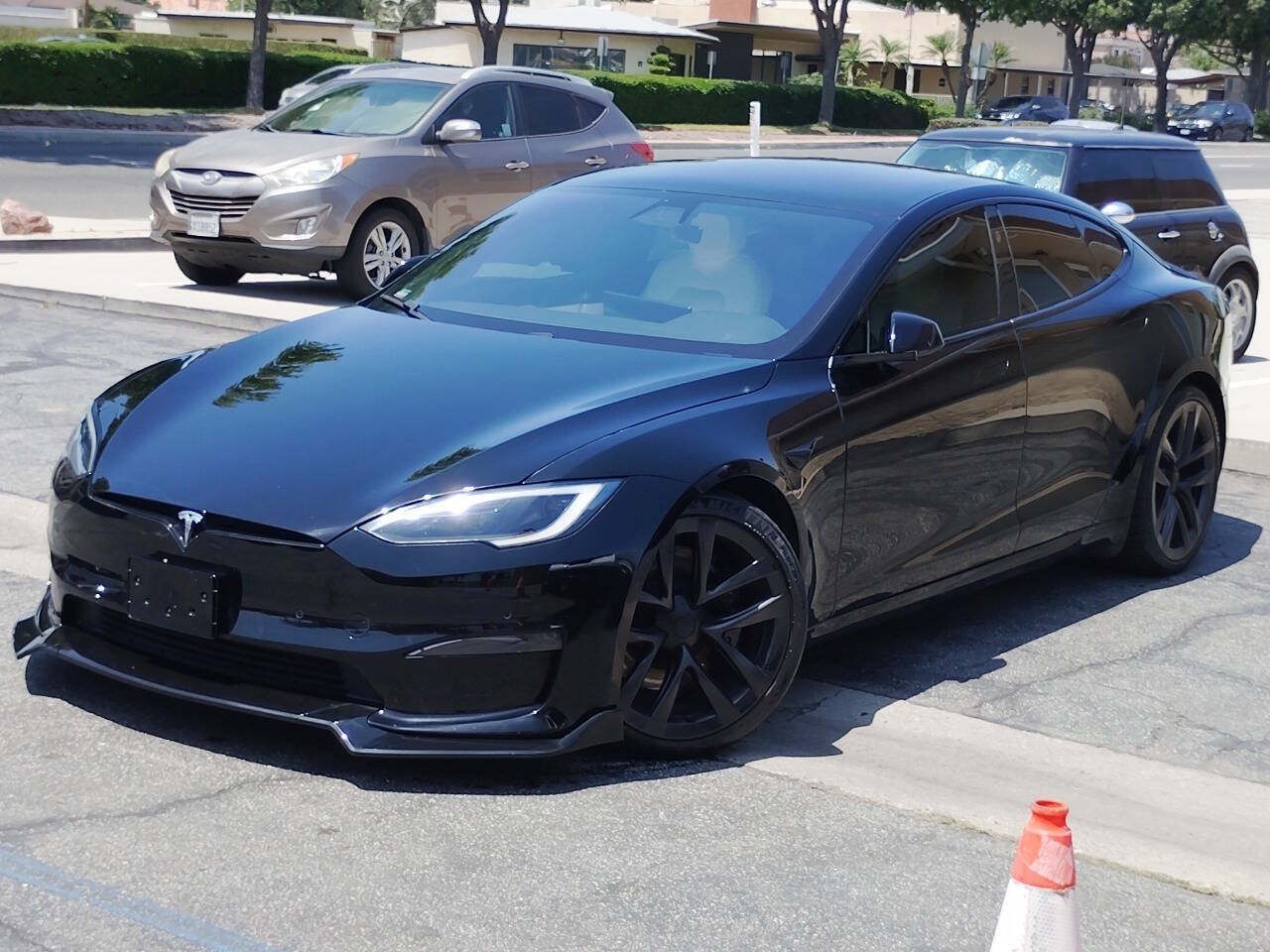 Used 2022 Tesla Model S Plaid AWD/4WD image 18