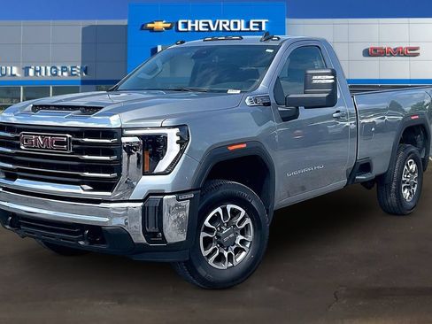 Used 2025 GMC Sierra 2500 SLE AWD/4WD image 3