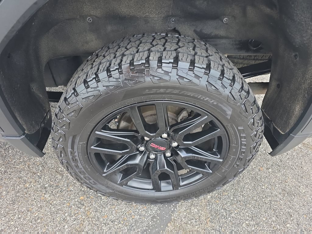 Used 2021 GMC Sierra 1500 Elevation w/ X31 Off-Road Package AWD/4WD image 13