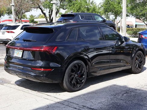 Used 2024 Audi Q8 e-tron Prestige w/ Prestige Package AWD/4WD image 13
