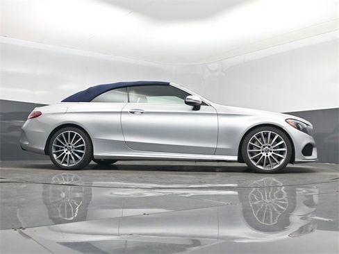Used 2018 Mercedes-Benz C 300 Cabriolet image 41