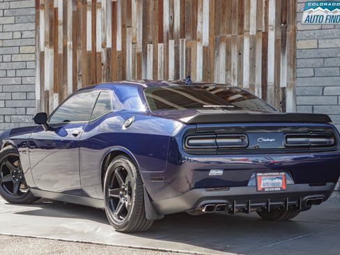 Used 2017 Dodge Challenger R/T Plus RWD image 4