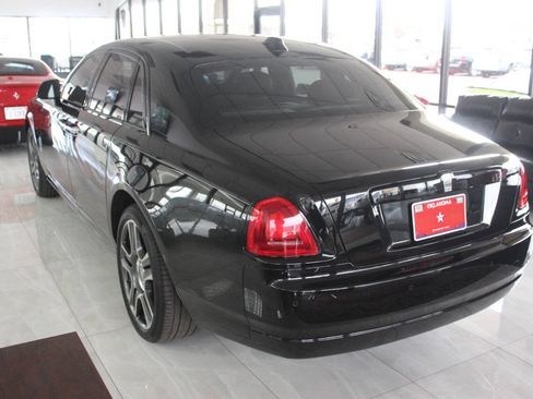 Used 2019 Rolls-Royce Ghost RWD image 4