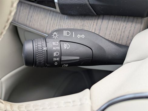 Certified 2023 Volvo XC90 B6 Plus w/ Protection Package Premier image 38