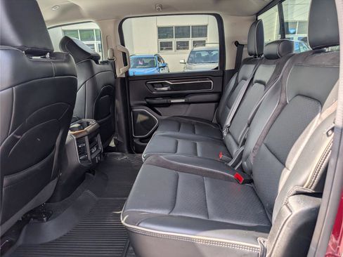 Used 2022 RAM 1500 Laramie AWD/4WD image 14