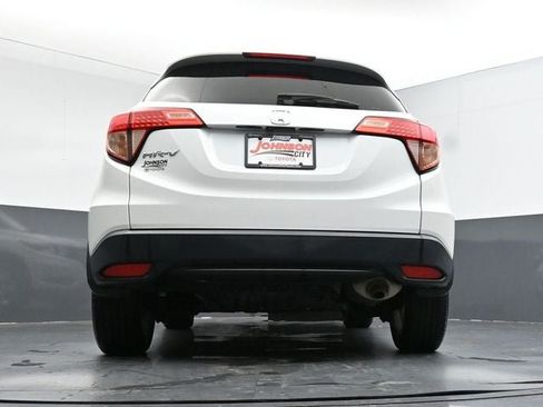 Used 2016 Honda HR-V LX image 43