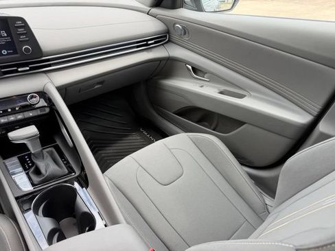 New 2026 Hyundai Elantra SEL Sport Premium FWD image 16