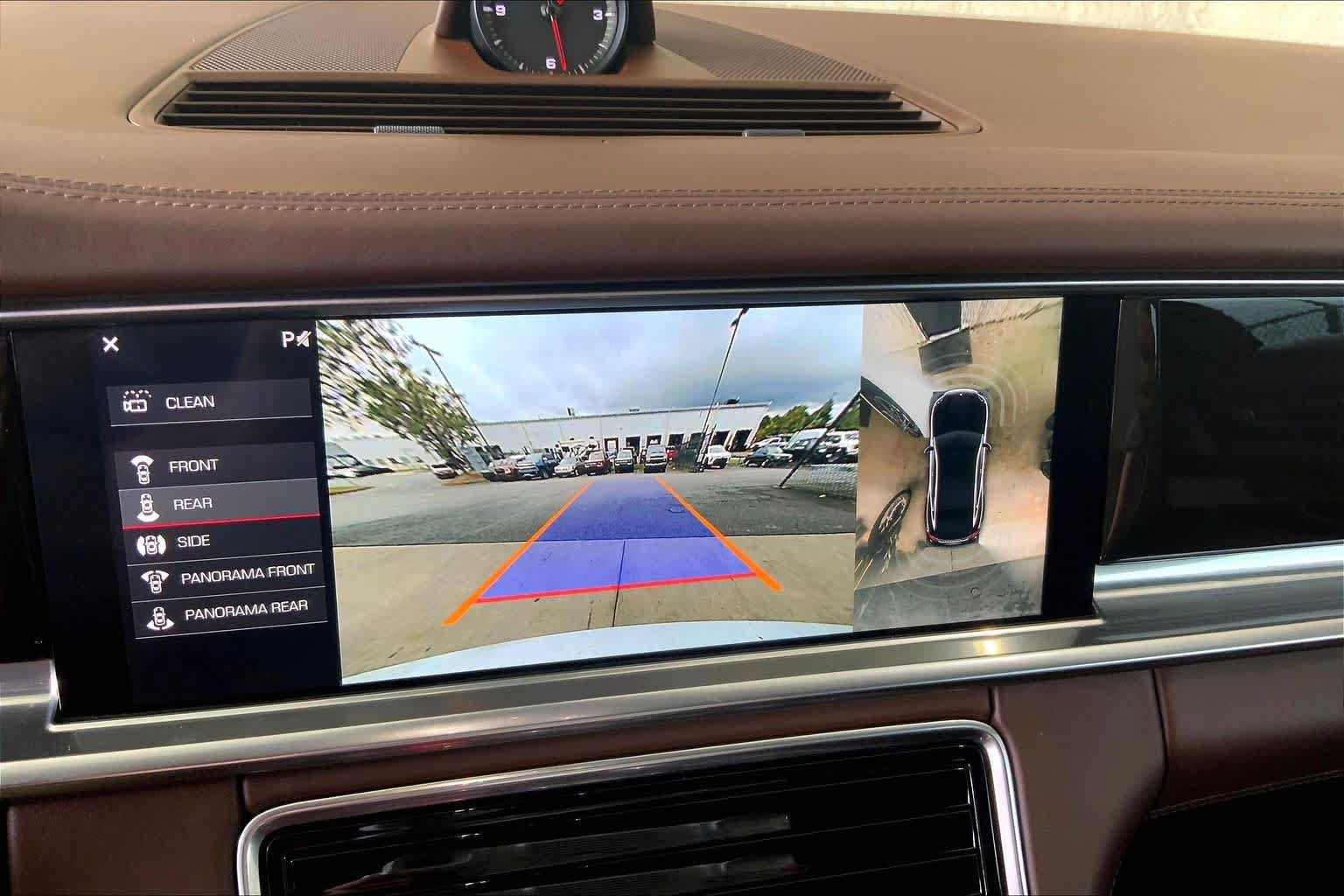 Used 2018 Porsche Panamera 4 AWD/4WD image 29