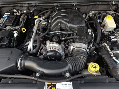 Used 2014 Jeep Wrangler Unlimited Sport w/ Quick Order Package 24S image 27