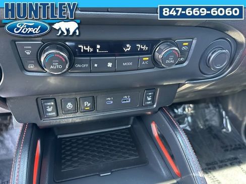Used 2023 Nissan Frontier PRO-4X w/ Pro-4X Premium Package AWD/4WD image 27