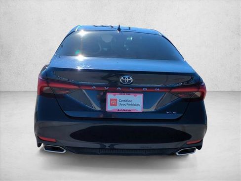 Certified 2021 Toyota Avalon XLE w/ Carpet Mat Package (TMS) FWD image 7