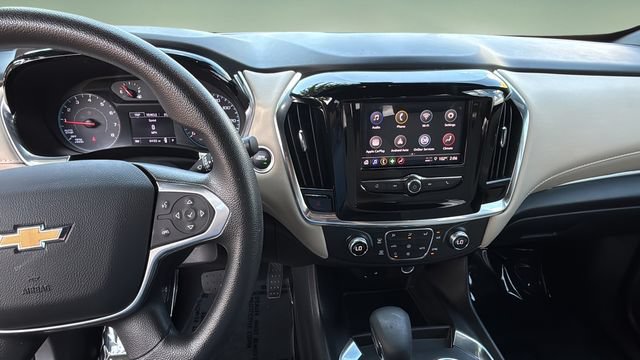 Used 2023 Chevrolet Traverse LS w/ Safety Package FWD image 11