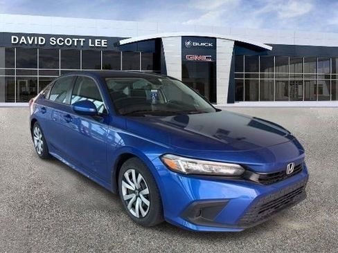 Used 2022 Honda Civic LX image 1