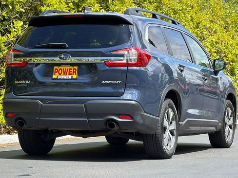 Used 2024 Subaru Ascent Premium AWD/4WD image 4