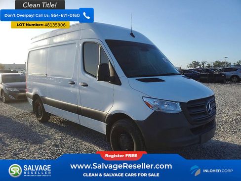 Used 2020 Mercedes-Benz Sprinter 1500 image 5
