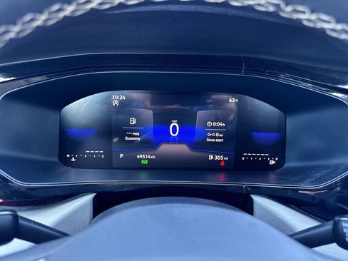 Used 2024 Volkswagen Taos S image 15