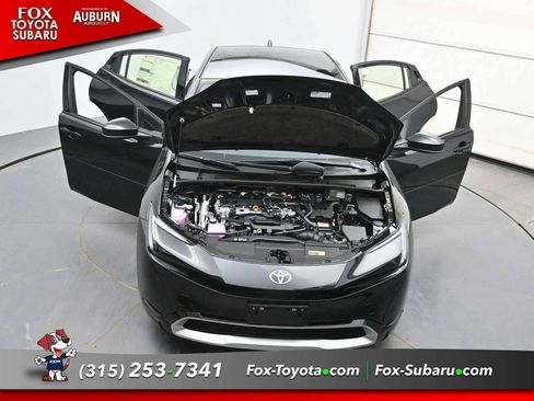New 2026 Toyota Prius Plug-In Hybrid FWD image 37