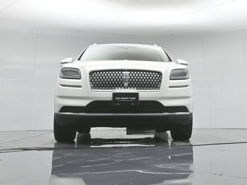 Used 2023 Lincoln Nautilus Reserve w/ Luxury Package AWD/4WD image 47