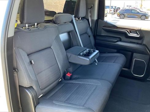 Used 2024 GMC Sierra 1500 Elevation image 26