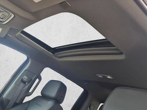 Used 2025 GMC Sierra 2500 Denali w/ Denali Reserve Package image 15