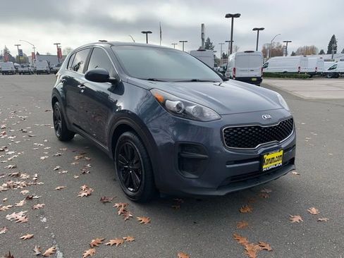 Used 2018 Kia Sportage LX image 8