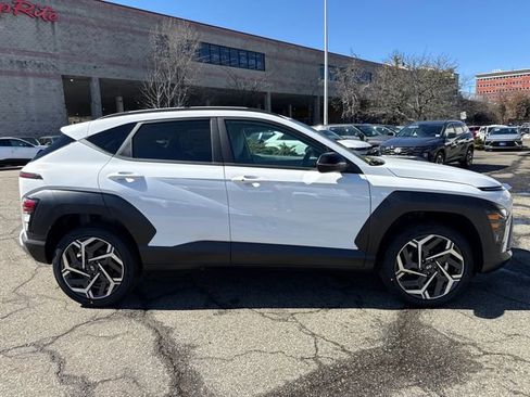 New 2026 Hyundai Kona SEL Premium image 7