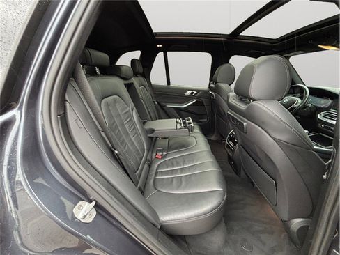 Used 2019 BMW X5 xDrive40i w/ Convenience Package image 48