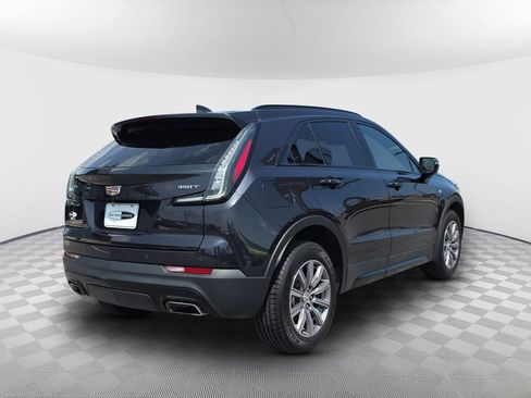 Used 2023 Cadillac XT4 Sport w/ Cold Weather Package AWD/4WD image 8
