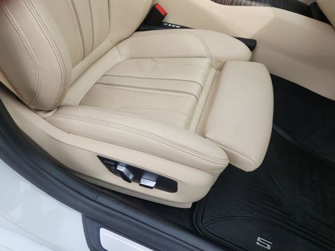 Used 2018 BMW 530e xDrive 530e xDrive iPerformance image 17