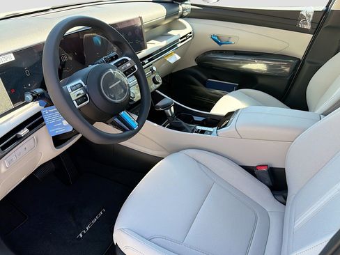 New 2026 Hyundai Tucson SEL FWD image 25