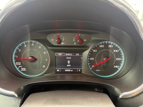 Used 2018 Chevrolet Malibu LT FWD image 30