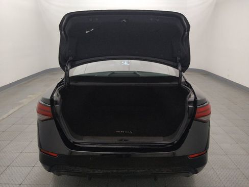 Used 2024 Nissan Sentra SV FWD image 29