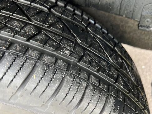 Used 2010 Toyota Sequoia Limited image 36