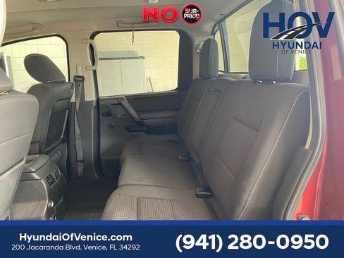 Used 2013 Nissan Titan PRO-4X AWD/4WD image 27