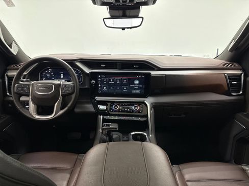 Used 2024 GMC Sierra 1500 Denali w/ Denali Reserve Package AWD/4WD image 33