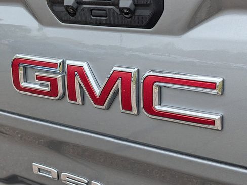 New 2026 GMC Sierra 1500 Denali w/ Denali Reserve Package AWD/4WD image 13