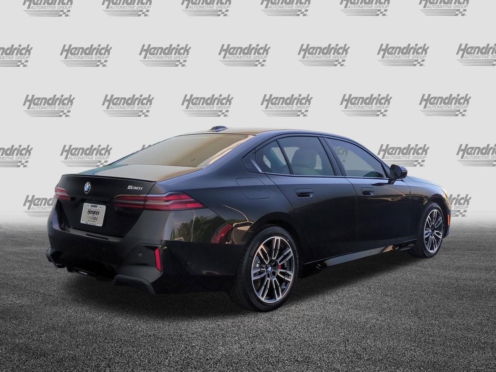 Certified 2027 BMW 530i w/ M Sport Package RWD image 10