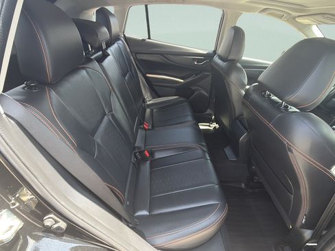 Used 2019 Subaru Crosstrek 2.0i Limited w/ Moonroof Package w/Navigation AWD/4WD image 11
