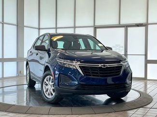 Used 2023 Chevrolet Equinox LS video 2